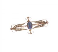9 CARAT GOLD OPAL & SEED PEARL BAR BROOCH at Ross's Online Art Auctions