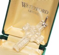 WATERFORD CRYSTAL CELTIC CROSS PENDANT at Ross's Online Art Auctions