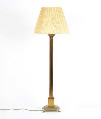 CORINTHIAN PILLAR STANDARD LAMP at Ross's Online Art Auctions