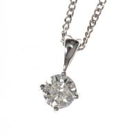 18CT WHITE GOLD AND DIAMOND SOLITAIRE PENDANT at Ross's Online Art Auctions