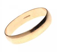 9CT GOLD BAND at Ross's Online Art Auctions