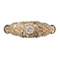9CT GOLD LAUREL LEAF DIAMOND ENCRUSTED RING at Ross's Online Art Auctions