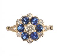 VICTORIAN STYLE 18CT GOLD SAPPHIRE AND DIAMOND CLUSTER at Ross's Online Art Auctions