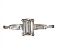 18CT WHITE GOLD DIAMOND THREE STONE RING at Ross's Online Art Auctions