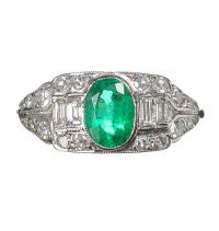18CT WHITE GOLD EMERALD AND DIAMOND RING IN THE STYLE OF ART DECO at Ross's Online Art Auctions