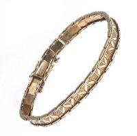 9CT GOLD PLATED BRACELET at Ross's Online Art Auctions