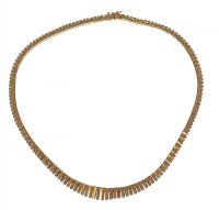 18CT GOLD COLLAR NECKLACE at Ross's Online Art Auctions