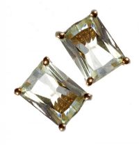9CT GOLD PALE GREEN STONE EARRINGS at Ross's Online Art Auctions