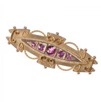 9CT GOLD AND SYNTHETIC RUBY BAR BROOCH at Ross's Online Art Auctions
