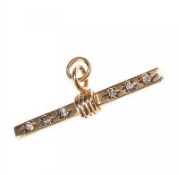 9CT GOLD AND DIAMOND T-BAR  at Ross's Online Art Auctions