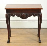 18TH CENTURY IRISH SIDE TABLE WITH ANGEL MASK CENTRED ON FRIEZE, RAISED ON CABRIOLE LEGS at Ross's Online Art Auctions