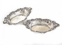 PAIR OF SMALL SILVER OVAL DISHES, CHESTER 1908 at Ross's Online Art Auctions