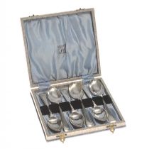 SET OF SIX WALKER AND HALL SILVER SPOONS BOXED at Ross's Online Art Auctions