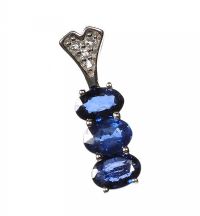 STERLING SILVER SAPPHIRE AND WHITE TOPAZ PENDANT at Ross's Online Art Auctions