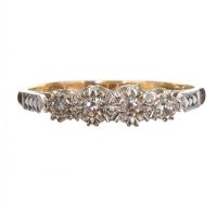 18CT GOLD AND DIAMOND FOUR STONE RING at Ross's Online Art Auctions