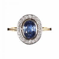 18CT GOLD SAPPHIRE AND DIAMOND OVAL CLUSTER RING at Ross's Online Art Auctions