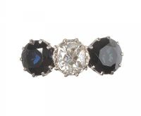 18CT GOLD AND DIAMOND AND SAPPHIRE RING at Ross's Online Art Auctions