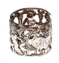 CHASED AND PIERCED STERLING SILVER NAPKIN RING at Ross's Online Art Auctions