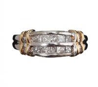 18 CT WHITE GOLD DIAMOND RING at Ross's Online Art Auctions