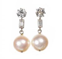 18CT WHITE GOLD, FRESHWATER PEARL AND DIAMOND DROP EARRINGS at Ross's Online Art Auctions