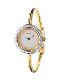 GOLD-TONE INTERCHANGEABLE GUCCI WATCH at Ross's Online Art Auctions