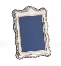 SILVER PLATED PHOTO FRAME at Ross's Online Art Auctions