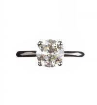 PLATINUM AND DIAMOND SOLITAIRE RING at Ross's Online Art Auctions