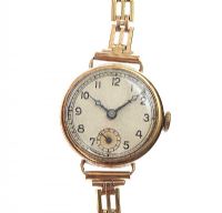 9CT GOLD CASED LADY'S WRIST WATCH at Ross's Online Art Auctions