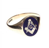 9CT GOLD GENTS RING at Ross's Online Art Auctions