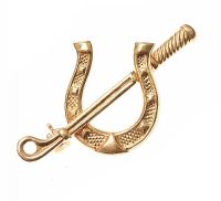 18CT GOLD EQUESTRIAN BROOCH/STOCK PIN at Ross's Online Art Auctions