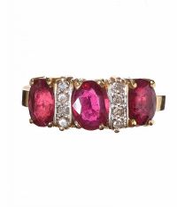 18CT GOLD RUBY AND DIAMOND RING at Ross's Online Art Auctions