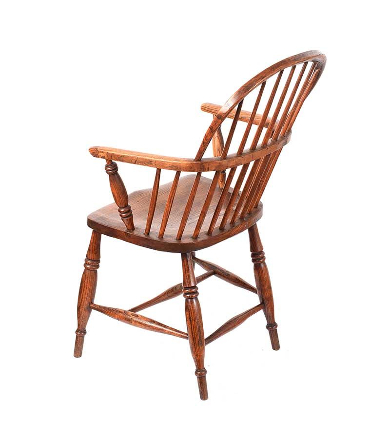 19TH CENTURY ELM WINDSOR CHAIR at Ross's Online Art Auctions