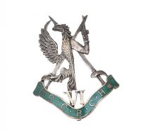SILVER BROOCH at Ross's Online Art Auctions