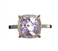 9CT GOLD KUNZITE AND DIAMOND RING at Ross's Online Art Auctions