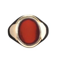 9CT GOLD CARNELIAN SIGNET RING at Ross's Online Art Auctions