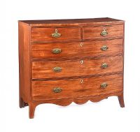 GEORGIAN MAHOGANY BOW FRONT CHEST at Ross's Online Art Auctions