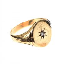 9CT GOLD DIAMOND-SET SIGNET RING at Ross's Online Art Auctions