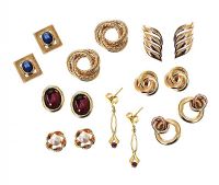 SELECTION OF 9CT GOLD EARRINGS at Ross's Online Art Auctions