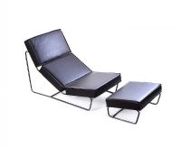 ZANOTTA LEATHER LOUNGER & STOOL at Ross's Online Art Auctions