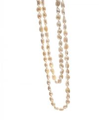 FRESHWATER PEARL NECKLACE at Ross's Online Art Auctions