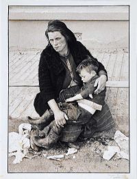 GYPSY WOMAN & CHILD by Fergus Bourke at Ross's Online Art Auctions