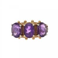 9CT GOLD THREE STONE AMETHYST DRESS RING at Ross's Online Art Auctions