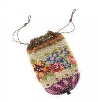 VICTORIAN BEADED EVENING BAG at Ross's Online Art Auctions