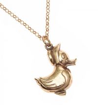 9CT GOLD 'DUCK' PENDANT AND CHAIN at Ross's Online Art Auctions