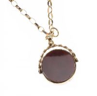 9CT GOLD HARDSTONE SWIVEL FOB AND 9CT GOLD CHAIN at Ross's Online Art Auctions
