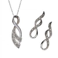 9CT WHITE GOLD DIAMOND NECKLACE AND EARRING SUITE at Ross's Online Art Auctions