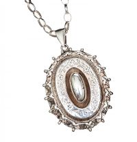 STERLING SILVER LOCKET NECKLACE at Ross's Online Art Auctions