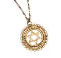 9CT GOLD STAR OF DAVID PENDANT AND CHAIN at Ross's Online Art Auctions