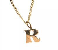 9CT GOLD 'R' PENDANT ON A 14CT GOLD CHAIN at Ross's Online Art Auctions