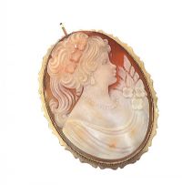 9CT GOLD MOUNTED CAMEO at Ross's Online Art Auctions